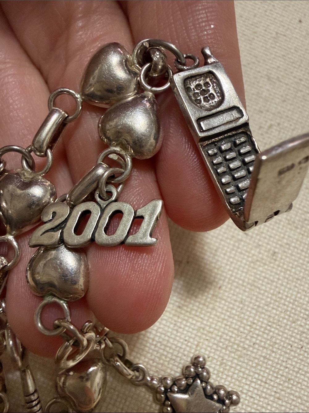 Vintage Stunning Sterling Silver 925 Heart Charm Bracelet 7’ in Retro 2000’ 925 - Picture 7 of 16